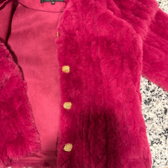 Endless Rose Fuchsia Faux Fur Coat/Jacket with Gold Buttons NWOT (XS) - Picture 7 of 11